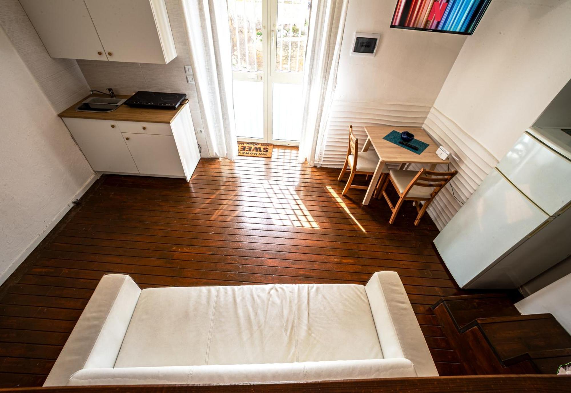 Mh Suites Rooms Apartments Bacoli Habitación foto